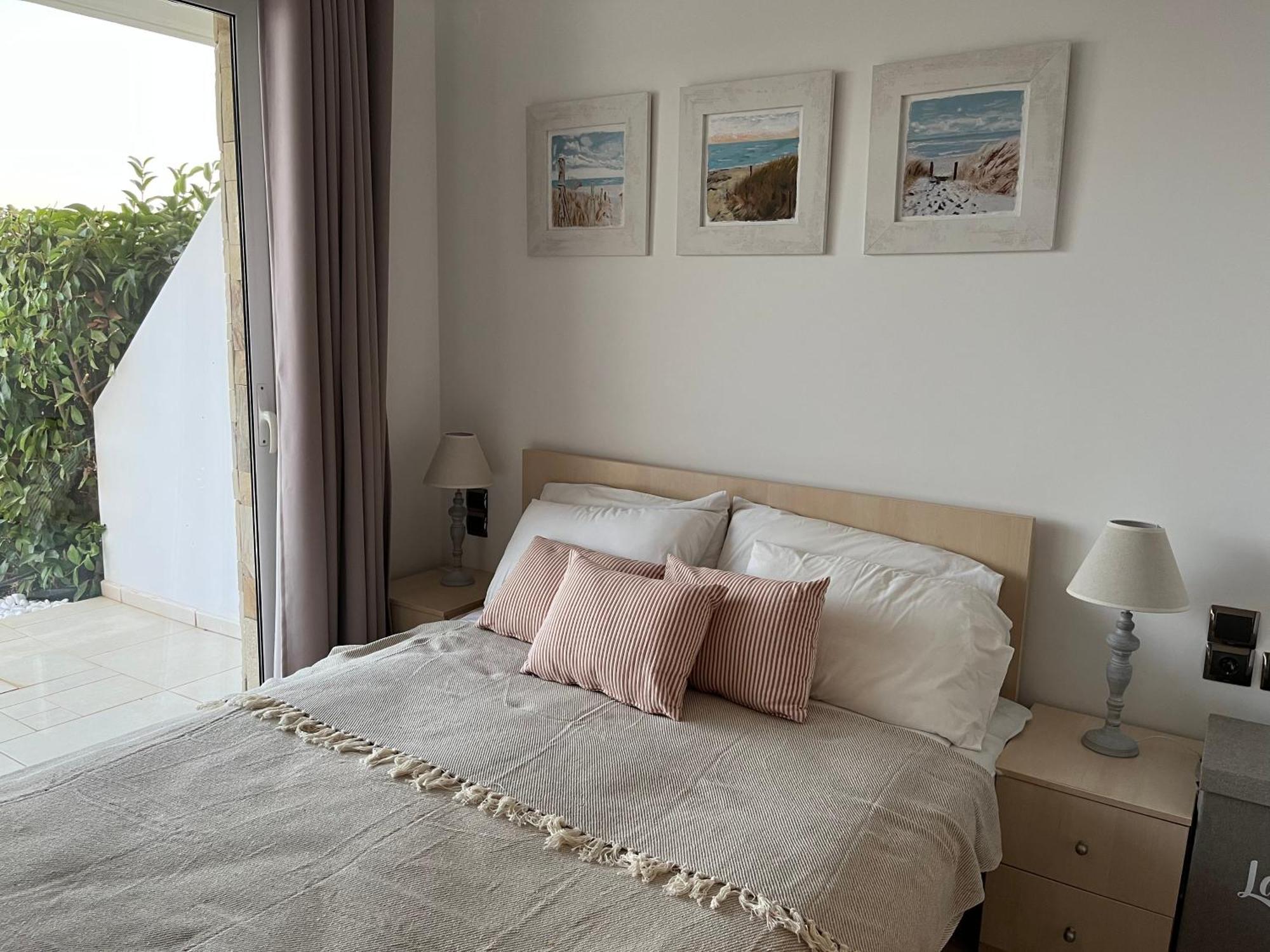 Villa View- Grapevines Villas - Your Sea View Vacation Makrýgialos 외부 사진